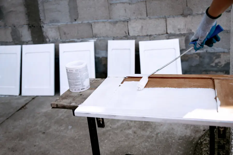 How Cabinet Refinishing Can Revive Your Homes Look in Corsicana, TX