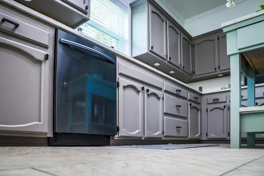 Top-rated Cabinet Refinishing in Corsicana, TX Top-rated Cabinet Refinishing in Corsicana, TX